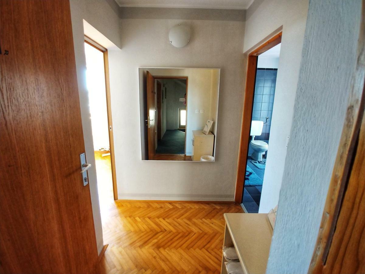 Room Bm Pula Exterior photo