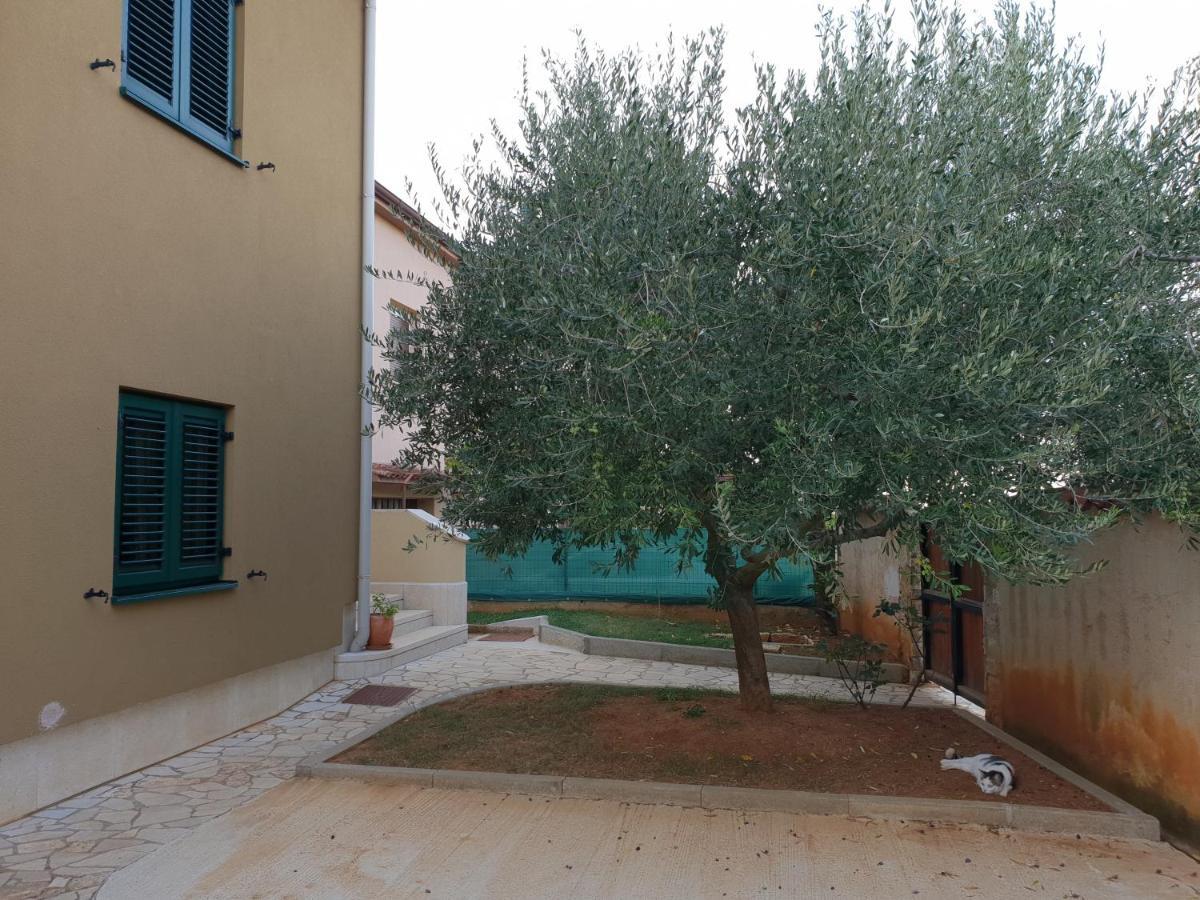 Room Bm Pula Exterior photo